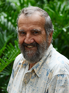 Associate Professor Grahame Applegate