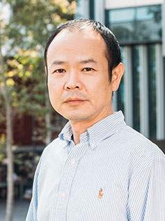 Associate Professor Zack Shan